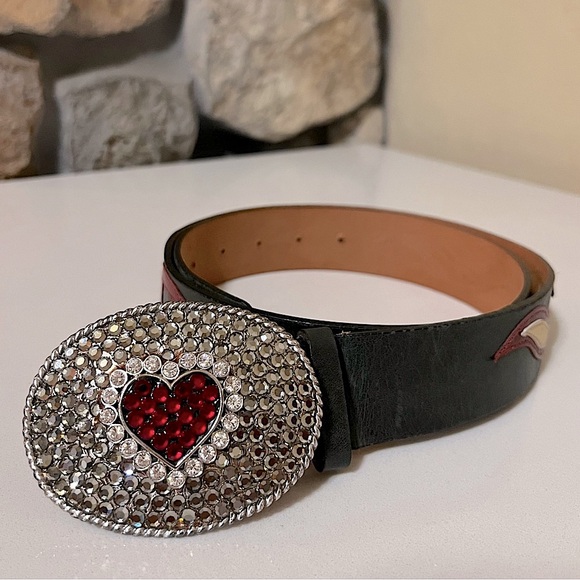Bebe Vintage Rhinestone Heart Western Flame Leather Belt Size M/L - Picture 1 of 14